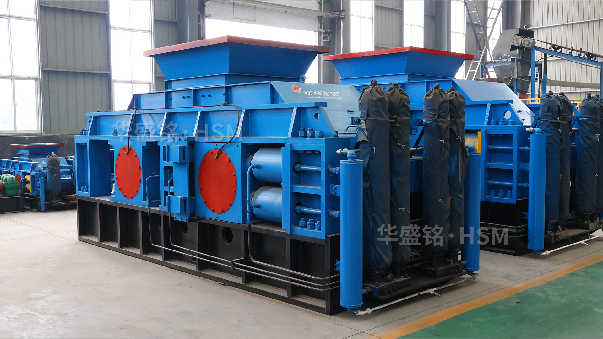 時(shí)產(chǎn)50噸以上選它!液壓對(duì)輥制砂機(jī)在中小型項(xiàng)目的實(shí)戰(zhàn)表現(xiàn)