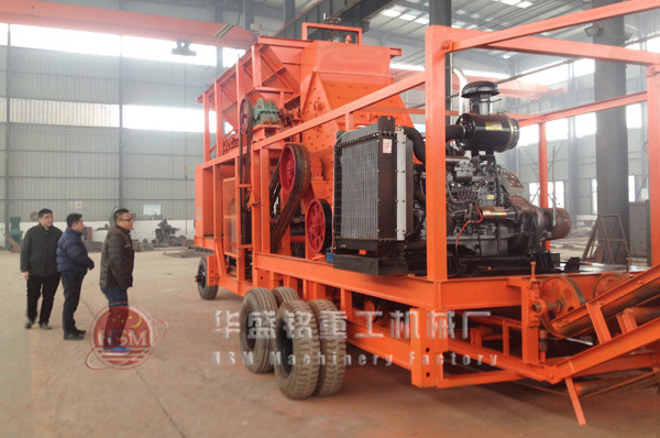 移動對輥制砂機時產(chǎn)量150噸多少錢?